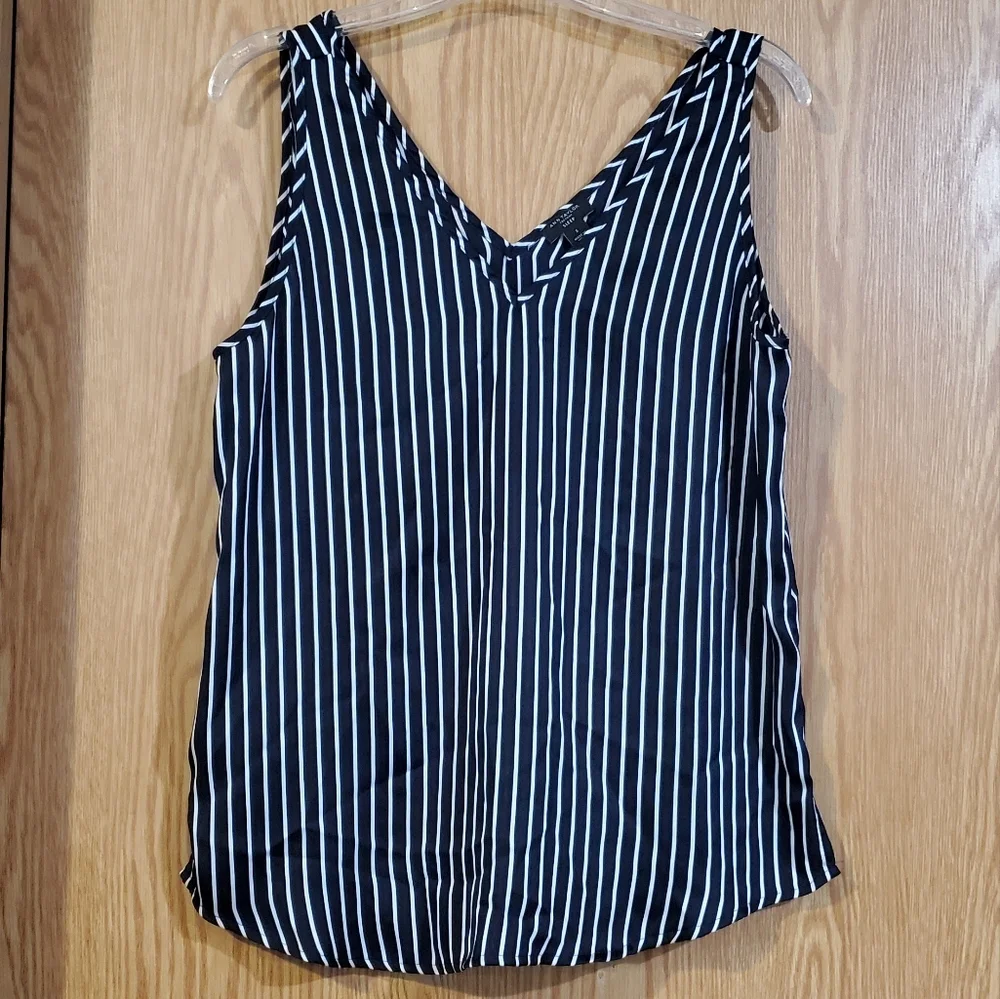 Ann Taylor sleepwear set - Picture 3 of 11